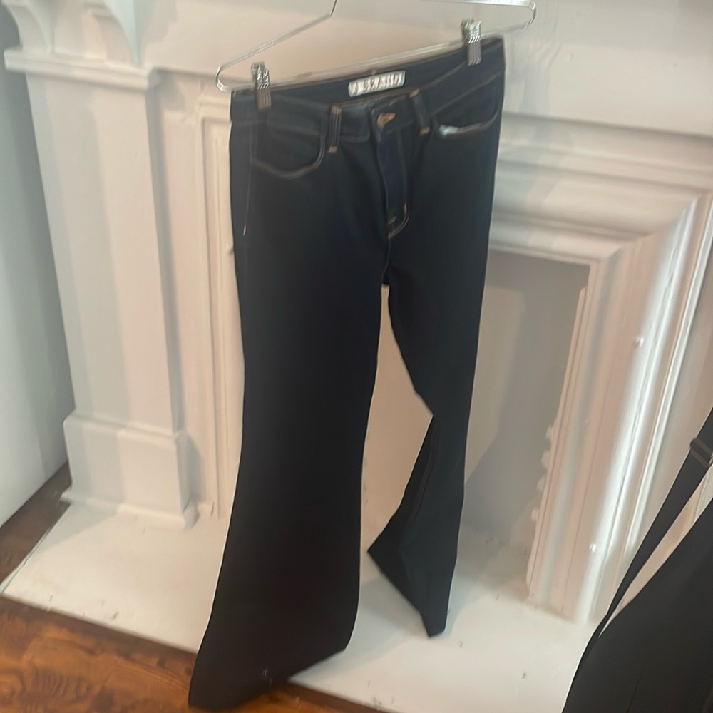 J brand the doll cut #1164 size 29 boot cut blue jeans nwot